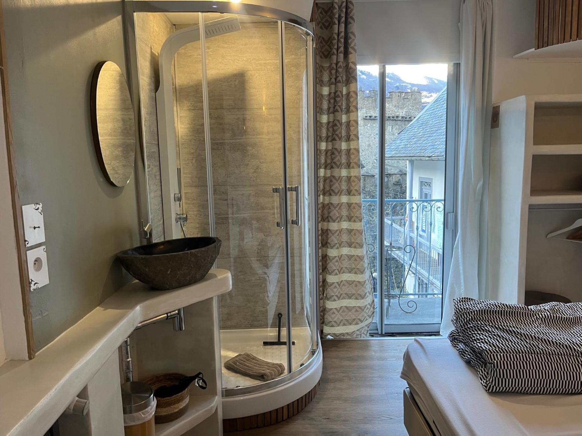 Les Remparts Apartment ลูซ-แซ็ง-โซเวอร์ ห้อง รูปภาพ